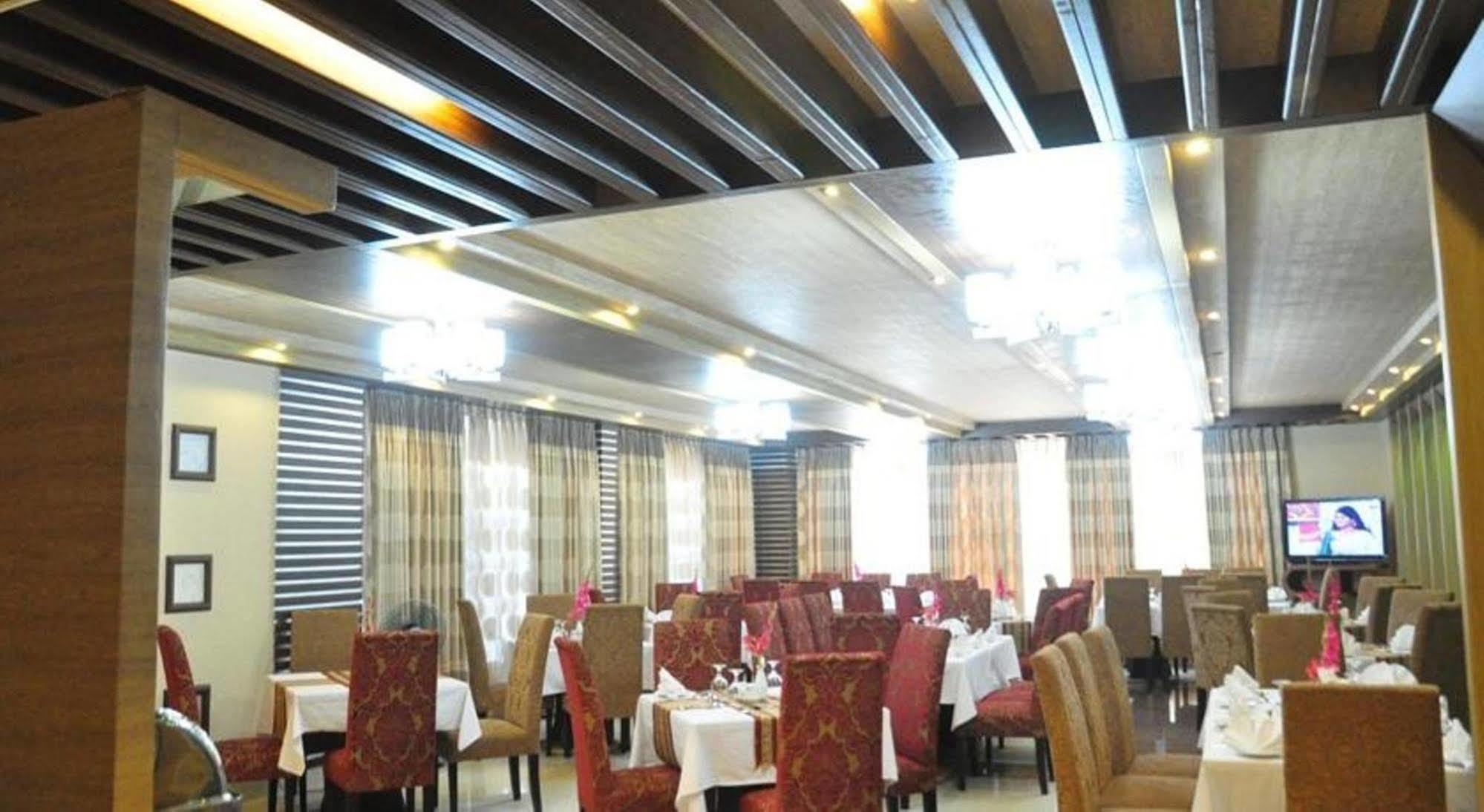 Marino Hotel - Best Near Airport Dhaka Eksteriør bilde