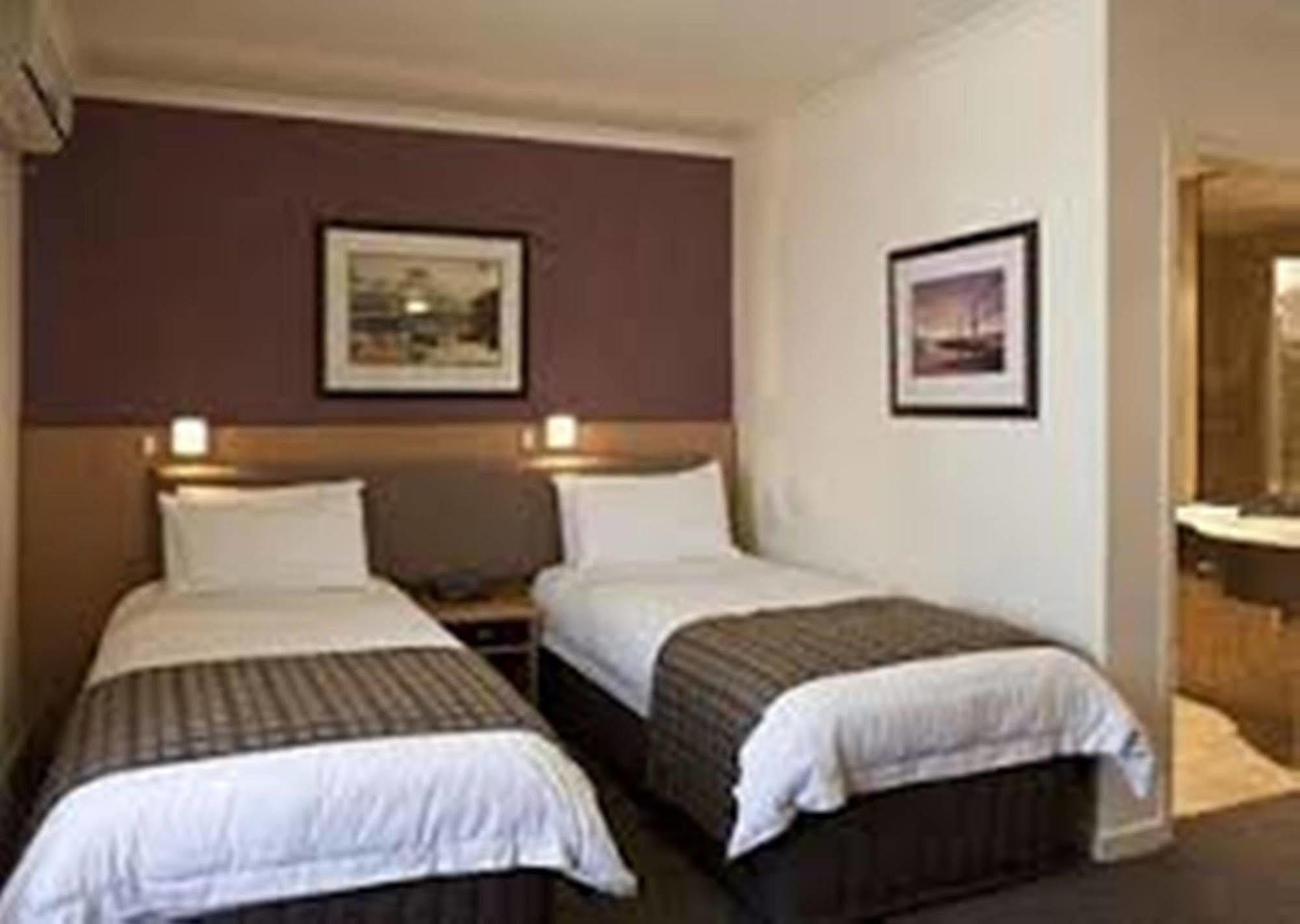 Marino Hotel - Best Near Airport Dhaka Eksteriør bilde